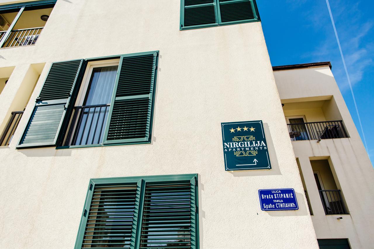 Apartments Nirgilija Tivat Eksteriør billede