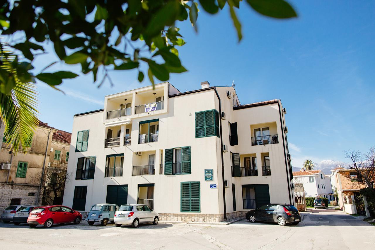 Apartments Nirgilija Tivat Eksteriør billede